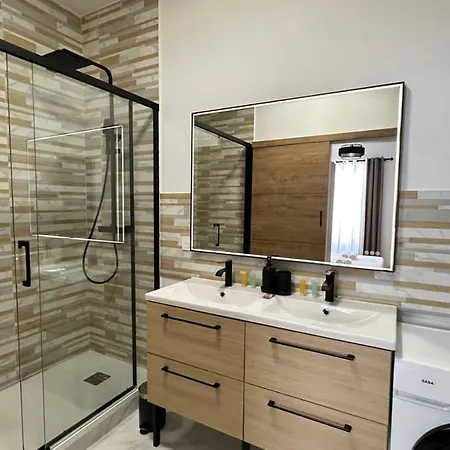 A006 Superbe Appartement Dans Le Carre D'Or-Cannes Extérieur photo