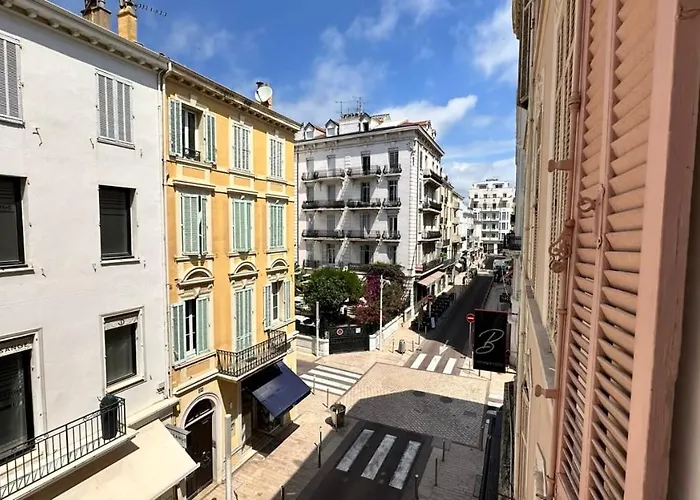A006 Superbe Appartement Dans Le Carre D\'Or-Cannes