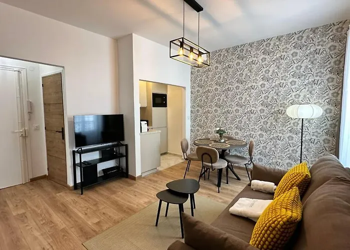 A006 Superbe Appartement Dans Le Carre D\'Or-Cannes